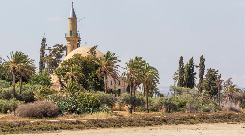 Hak Yolunda Manevi Bir Seyr : Tarikatlar